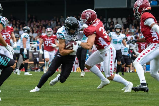 Sport Bilder des Tages #2 Sixten Dragan 1, Munich Ravens run , Prague Lions vs Munich Ravens, American Football, EUROPEAN FOOTBALL ALLIANCE (EFA), Week 10, 2026, 19.07.2026 Praha MÄ›stskÃ½ Stadion Czechia Copyright: xM51x