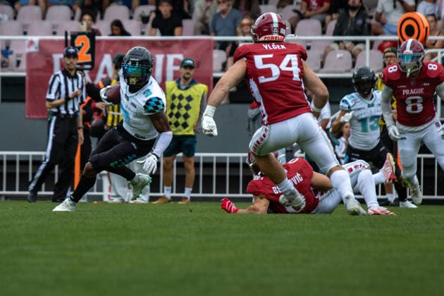 Malik Stanley 3, Munich Ravens run , Matej Vlcek 54, Prague Lions , Prague Lions vs Munich Ravens, American Football, EUROPEAN FOOTBALL ALLIANCE (EFA), Week 10, 2026, 19.07.2026 Praha MÄ›stskÃ½ Stadion Czechia Copyright: xM51x