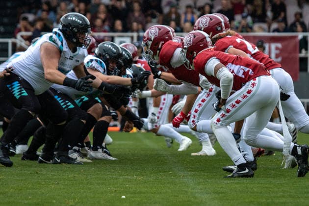 line of scrimmage, Prague Lions vs Munich Ravens, American Football, EUROPEAN FOOTBALL ALLIANCE (EFA), Week 10, 2026, 19.07.2026 Praha MÄ›stskÃ½ Stadion Czechia Copyright: xM51x