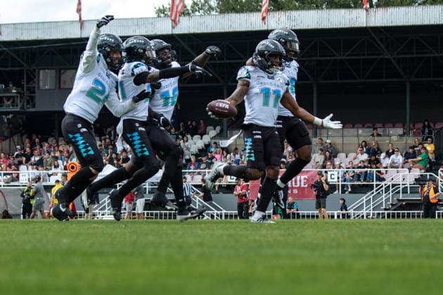 Divine Buckrham 11, Munich Ravens celebration after 4th down, Prague Lions vs Munich Ravens, American Football, EUROPEAN FOOTBALL ALLIANCE (EFA), Week 10, 2026, 19.07.2026 Praha MÄ›stskÃ½ Stadion Czechia Copyright: xM51x