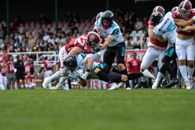 Justus Seelig 5, Munich Ravens jump with a ball, Prague Lions vs Munich Ravens, American Football, EUROPEAN FOOTBALL ALLIANCE (EFA), Week 10, 2026, 19.07.2026 Praha MÄ›stskÃ½ Stadion Czechia Copyright: xM51x