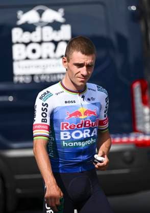 Tour de France 2026 Second Restday HAUTE-SAVOIE, FRANCE - JULY 20 : Evenepoel Remco (BEL) of Red Bull - BORA - Hansgrohe during the second restday of the 113rd edition of Tour de France an UCI World Tour 2.UWT for Men Elite on July 20, 2026 in Haute-Savoie, France, 20 07 2026 Haute-Savoie France  Copyright: xGvgx
