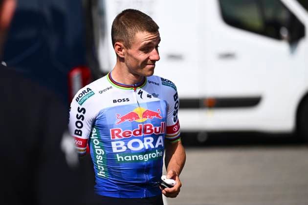 Tour de France 2026 Second Restday HAUTE-SAVOIE, FRANCE - JULY 20 : Evenepoel Remco (BEL) of Red Bull - BORA - Hansgrohe during the second restday of the 113rd edition of Tour de France an UCI World Tour 2.UWT for Men Elite on July 20, 2026 in Haute-Savoie, France, 20 07 2026 Haute-Savoie France  Copyright: xGvgx