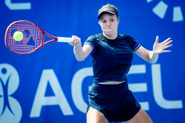 The Livesport Prague Open women s tennis tournament, in Prague, Czech Republic, on July 20, 2026. Alisa Oktiabreva (pictured) from the Czech Republic faces Oceane Dodin from France. (CTKxPhoto VitxSimanek) CTKPhotoP2026072003766  CTKPhotoP2026072003766