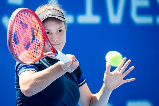 The Livesport Prague Open women s tennis tournament, in Prague, Czech Republic, on July 20, 2026. Alisa Oktiabreva (pictured) from the Czech Republic faces Oceane Dodin from France. (CTKxPhoto VitxSimanek) CTKPhotoP2026072003786  CTKPhotoP2026072003786