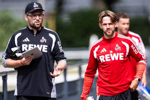 COLOGNE, GERMANY - JULY 20: Tillmann Bockhorst (Athletics Coach 1. FC Koeln) and Jan Thielmann (1. FC Koeln, 29) during a training session of season 2026 27 at Geissbockheim on July 20, 2026 in Cologne, Germany. North Rhine Westphalia Germany Copyright: xSteffiexWunderlx
