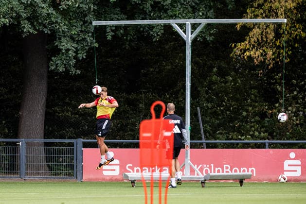 COLOGNE, GERMANY - JULY 20: Sebastian Sebulonsen (1. FC Koeln, 28) training with the header training rig during a training session of season 2026 27 at Geissbockheim on July 20, 2026 in Cologne, Germany. North Rhine Westphalia Germany Copyright: xSteffiexWunderlx