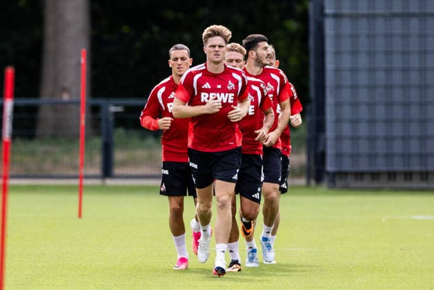 COLOGNE, GERMANY - JULY 20: Said El Mala (1. FC Koeln, 13), Marius Buelter (Bülter, Bulter, 1. FC Koeln, 30), Sebastian Sebulonsen (1. FC Koeln, 28), Luka Lochoshvili (1. FC Koeln, 24), Isak Johannesson (1. FC Koeln, 8) running as a group during a training session of season 2026 27 at Geissbockheim on July 20, 2026 in Cologne, Germany. North Rhine Westphalia Germany Copyright: xSteffiexWunderlx