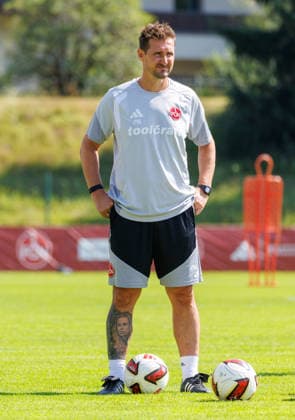 20.07.2026 - Fussball - 2. Fussball-Bundesliga - Saison 2026 2027 - 1. FC Nürnberg FCN Club - Trainingslager Sommer Sommertrainingslager Gais - Bruneck - Südtirol - Zink DaMa - xdaxmax - Miroslav Miro Klose ( Trainer 1. FC Nürnberg FCN ) nachdenklich *** July 20, 2026 Soccer 2 Bundesliga 2026–2027 Season 1. FC Nürnberg (FCN) Club Summer Training Camp Summer Training Camp in Gais, Brunico, South Tyrol Zink DaMa xdaxmax Miroslav Miro Klose, Coach of 1. FC Nürnberg FCN pensive