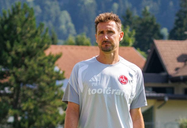 20.07.2026 - Fussball - 2. Fussball-Bundesliga - Saison 2026 2027 - 1. FC Nürnberg FCN Club - Trainingslager Sommer Sommertrainingslager Gais - Bruneck - Südtirol - Zink DaMa - xdaxmax - Miroslav Miro Klose ( Trainer 1. FC Nürnberg FCN ) nachdenklich *** July 20, 2026 Soccer 2 Bundesliga 2026–2027 Season 1. FC Nürnberg (FCN) Club Summer Training Camp Summer Training Camp in Gais, Brunico, South Tyrol Zink DaMa xdaxmax Miroslav Miro Klose, Coach of 1. FC Nürnberg FCN pensive