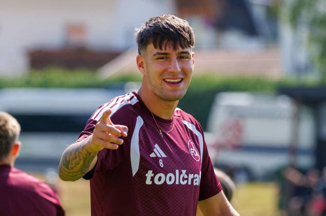 20.07.2026 - Fussball - 2. Fussball-Bundesliga - Saison 2026 2027 - 1. FC Nürnberg FCN Club - Trainingslager Sommer Sommertrainingslager Gais - Bruneck - Südtirol - Zink DaMa - xdaxmax - Javier Fernandez (8, 1. FC Nürnberg FCN ) lacht Lachen freut sich Freude *** July 20, 2026 Soccer 2 Soccer Bundesliga 2026–2027 Season 1 FC Nuremberg (FCN) Club Summer Training Camp Summer Training Camp in Gais, Brunico, South Tyrol Zink DaMa xdaxmax Javier Fernandez 8, 1 FC Nuremberg FCN laughs, is happy, feels joy