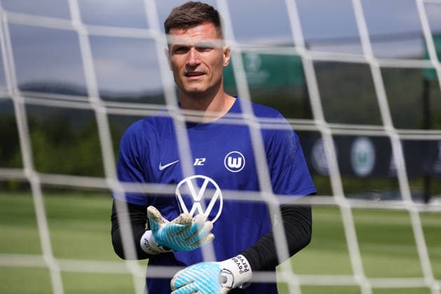VfL Trainingslager, Weimarer Land Blankenhain, 20.07.2026, Fußball, Herren, Saison 2026 2027, 2. BL, VfL Wolfsburg, Sommer-Trainingslager: Tag 2., Torwart Pavao Pervan (VfL Wolfsburg) Weimarer Land Niedersachsen Deutschland *** VfL Training Camp, Weimarer Land Blankenhain, July 20, 2026, Soccer, Men s, 2026–2027 Season, 2. Bundesliga, VfL Wolfsburg, Summer Training Camp Day 2, Goalkeeper Pavao Pervan, VfL Wolfsburg, Weimarer Land, Lower Saxony, Germany