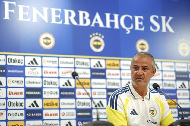 Fenerbahce hold press conference, PK, Pressekonferenz ahead of UEFA Champions League qualifier ISTANBUL, TURKIYE - JULY 20: Fenerbahce head coach Ismail Kartal and midfielder Irfan Can Kahveci (not seen) speak during a press conference at the Fenerbahce Can Bartu Facilities ahead of their UEFA Champions League second qualifying round first-leg match against Poland s Gornik Zabrze, in Istanbul, Turkiye, on July 20, 2026. Agit Erdi Ulukaya Anadolu Istanbul Turkey. Editorial use only. Please get in touch for any other usage.  Copyright: x2026xAnadoluxAgitxErdixUlukayax