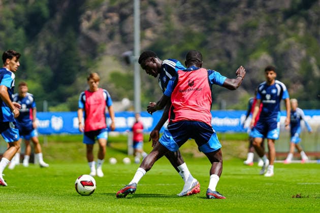 Jean-Luc DompÃ (Hamburger SV, 07), Kelvin Ojo AUT, Training Hamburger SV, Fussball, 1. Bundesliga, Saison 2026 2027, 20.07.2026 AUT, Training Hamburger SV, Fussball, 1. Bundesliga, Saison 2026 2027, 20.07.2026 Oberlängenfeld *** Jean Luc Dompo Hamburger SV, 07, Kelvin Ojo, AUT, Hamburger SV Training, Soccer, Bundesliga 1, 2026–2027 Season, July 20, 2026, Austria, Hamburger SV training, soccer, Bundesliga 1, 2026–2027 season, July 20, 2026, Oberlängenfeld Copyright: xEibner-Pressefoto MarcelxvonxFehrnx EP_MFN