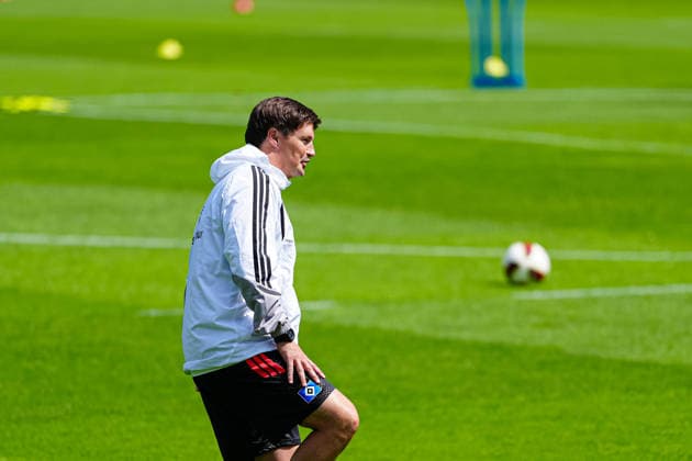 Merlin Polzin (Hamburger SV, Trainer) AUT, Training Hamburger SV, Fussball, 1. Bundesliga, Saison 2026 2027, 20.07.2026 AUT, Training Hamburger SV, Fussball, 1. Bundesliga, Saison 2026 2027, 20.07.2026 Oberlängenfeld *** Merlin Polzin, Hamburger SV, Coach (AUT), Hamburger SV Training, Soccer, Bundesliga 1, 2026–2027 Season, July 20, 2026 (AUT), Hamburger SV Training, Soccer, Bundesliga 1, 2026–2027 Season, July 20, 2026, Oberlängenfeld Copyright: xEibner-Pressefoto MarcelxvonxFehrnx EP_MFN