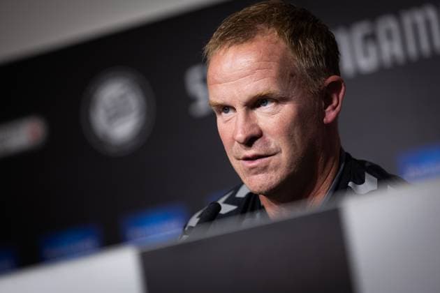 Head Coach Wouter Vrancken reacts during the press conference, PK, Pressekonferenz Heart of Midlothian Press Conference and Training, Football, Mercur-Arena, Graz, Austria - 20 Jul 2026Graz Mercur-Arena Austria  Copyright: xNikolaxKrstic Shutterstockx 16999093h