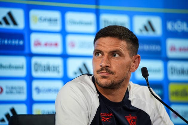 Ahead of Fenerbahce v Gornik Zabrze - UEFA Champions League qualifying ISTANBUL, TURKIYE - JULY 20: Erik Janza of Gornik Zabrze speaks during a press conference, PK, Pressekonferenz ahead of the UEFA Champions League 2nd Qualifying round match between Fenerbahce and Gornik Zabrze at Fenerbahce Can Bartu Facilities in Istanbul, Turkiye on July 2026. Muhammed Ali Yigit Anadolu Istanbul Turkey. Editorial use only. Please get in touch for any other usage.  Copyright: x2026xAnadoluxMuhammedxAlixYigitx