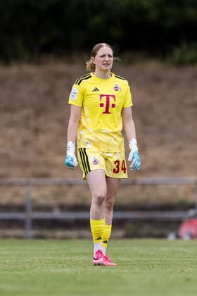 Testspiel: SG 99 Andernach vs. 1. FC Köln, 20.07.2026 ANDERNACH, DEUTSCHLAND - JULI 20: Irina Fuchs (1. FC Köln, 34) während dem Testspiel zwischen SG 99 Andernach vs. 1. FC Köln im Stadion Andernach am 20. Juli 2026 in Andernach, Deutschland. *** Friendly Match: SG 99 Andernach vs. 1 FC Köln, July 20, 2026, ANDERNACH, GERMANY JULY 20 Irina Fuchs 1 FC Köln, 34 during the friendly match between SG 99 Andernach and 1 FC Köln at Andernach Stadium on July 20, 2026, in Andernach, Germany Copyright: xBEAUTIFULxSPORTS Wunderlx