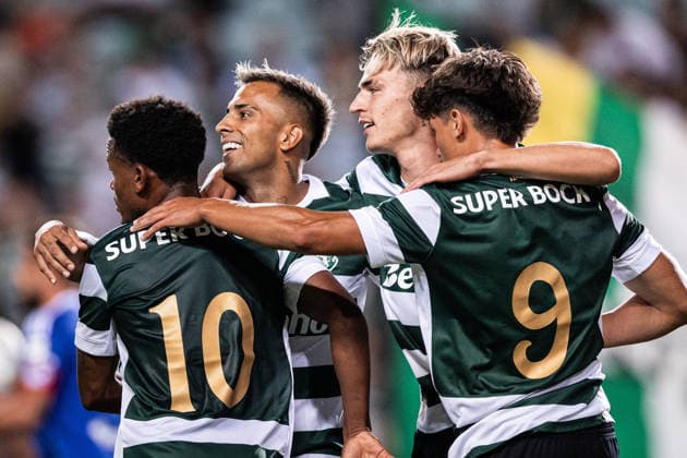 July 20, 2026, Faro, Faro, Portugal: Rodrigo Zalazar of Sporting CP celebrates scoring his sides fourth goal of the match during the Pre-Season Friendly match between Sporting CP and RC Strasbourg Alsace at Estadio do Algarve in Faro on July 20, 2026 Faro Portugal - ZUMAg283 20260720_zsp_g283_066 Copyright: xJoaoxGregoriox