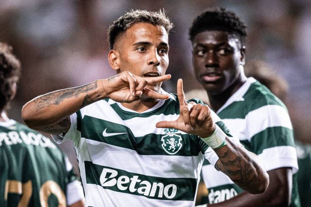 July 20, 2026, Faro, Faro, Portugal: Rodrigo Zalazar of Sporting CP celebrates scoring his sides fourth goal of the match during the Pre-Season Friendly match between Sporting CP and RC Strasbourg Alsace at Estadio do Algarve in Faro on July 20, 2026 Faro Portugal - ZUMAg283 20260720_zsp_g283_068 Copyright: xJoaoxGregoriox