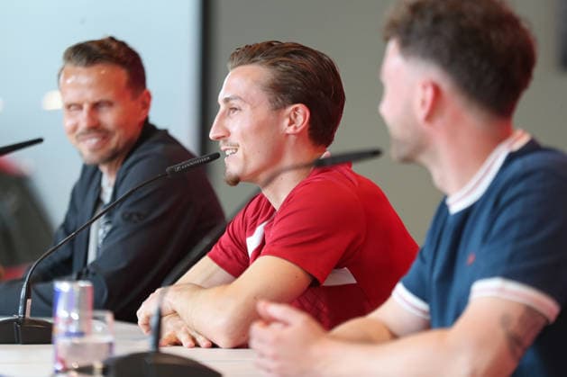 RB Leipzig: PK mit Neuzugang Rocco Reitz, 20.07.2026 Rocco Reitz (Neuzugang bei RB Leipzig). Fußball-Bundesliga, Saison 2026 2027: Pressekonferenz zur Präsentation eines neuen Spielers am 20.07.2026 im BMW-Autohaus, Zwickauer Straße. *** RB Leipzig Press Conference with New Signing Rocco Reitz, July 20, 2026: Rocco Reitz joins RB Leipzig; Bundesliga, 2026–2027 season; press conference to introduce a new player on July 20, 2026, at the BMW dealership on Zwickauer Straße Copyright: xBEAUTIFULxSPORTS JanxKaeferx