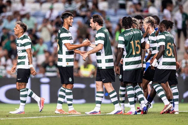July 20, 2026, Faro, Faro, Portugal: Fotis Ioannidis of Sporting CP celebrates scoring his sides seventh goal of the match during the Pre-Season Friendly match between Sporting CP and RC Strasbourg Alsace at Estadio do Algarve in Faro on July 20, 2026 Faro Portugal - ZUMAg283 20260720_zsp_g283_103 Copyright: xJoaoxGregoriox