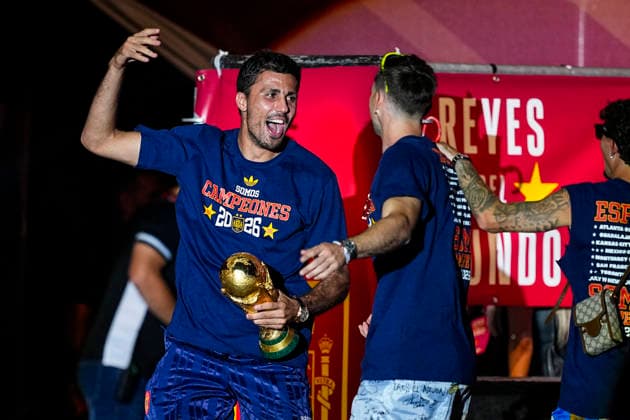 July 21, 2026, Madrid, Madrid, Spain: Rodri celebrates on stage during celebration of Spain as Champions of the FIFA World Cup, WM, Weltmeisterschaft, Fussball 2026 at Cibeles Palace on July 20, 2026 in Madrid, Spain. Madrid Spain - ZUMAa181 20260721_zaa_a181_027 Copyright: xOscarxJ.xBarrosox