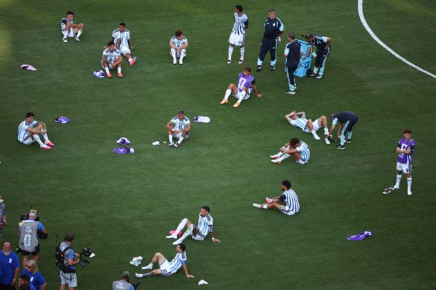 FIFA World Cup, WM, Weltmeisterschaft, Fussball 2026 Final: Spain v Argentina NEW YORK, USA - 19th July 2026: Dejection Argentina players after the FIFA World Cup 2026 Final match between Spain and Argentina at New York New Jersey Stadium New York New York New Jersey Stadium United States of America Copyright: xCraigxMercerx xPeakxActionxPhotosx