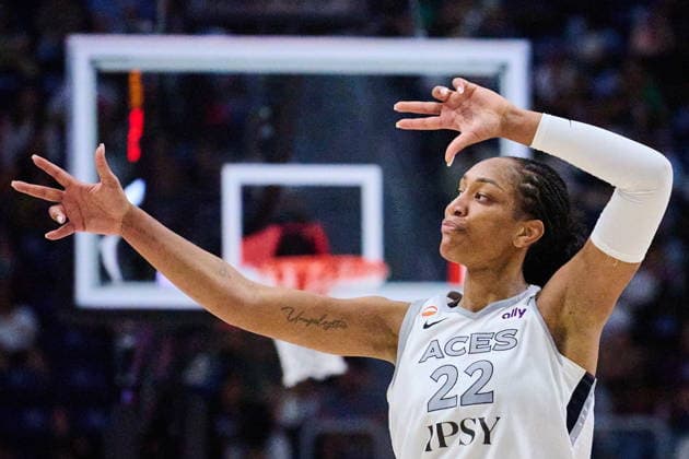 July 20, 2026, Toronto, On, Canada: Las Vegas Aces A ja Wilson (22) reacts after scoring against the Toronto Tempo during second half WNBA, Basketball Damen, USA basketball action in Toronto, on Monday, July 20, 2026. Canada News - July 20, 2026  - ZUMAc35_ 20260720_zaf_c35_098 Copyright: xSammyxKoganx