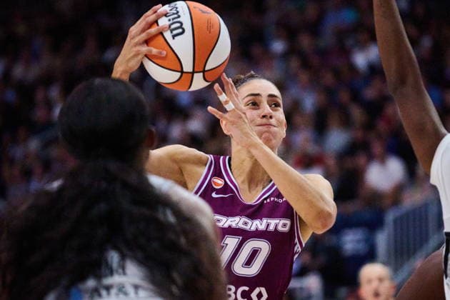 July 20, 2026, Toronto, On, Canada: Toronto Tempo s Maria Conde (10) drives to the net during first half WNBA, Basketball Damen, USA basketball action against the Las Vegas Aces in Toronto, on Monday, July 20, 2026. Canada News - July 20, 2026  - ZUMAc35_ 20260720_zaf_c35_102 Copyright: xSammyxKoganx