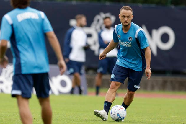 SSC Napoli preseason 2026-27 Napoli s Slovak midfielder Stanislav Lobotka during fifth day SSC Napoli s 2026-27 preseason training camp in val di sole in Trentino, Dimaro Folgarida July, 21 2026. _BPH6975 Copyright: xAntonioxBalascox