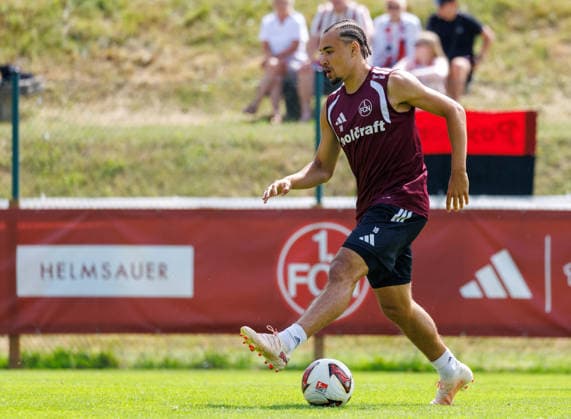 21.07.2026 - Fussball - 2. Fussball-Bundesliga - Saison 2026 2027 - 1. FC Nürnberg FCN Club - Trainingslager Sommer Sommertrainingslager Gais - Bruneck - Südtirol - Zink DaMa - xdaxmax - Rafael Lubach (18, 1. FC Nürnberg FCN ) *** July 21, 2026 Soccer 2 Bundesliga 2026–2027 Season 1 FC Nuremberg (FCN) Club Summer Training Camp Summer Training Camp in Gais, Brunico, South Tyrol Zink DaMa xdaxmax Rafael Lubach 18, 1 FC Nuremberg FCN
