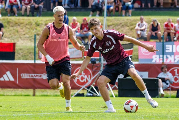 21.07.2026 - Fussball - 2. Fussball-Bundesliga - Saison 2026 2027 - 1. FC Nürnberg FCN Club - Trainingslager Sommer Sommertrainingslager Gais - Bruneck - Südtirol - Zink DaMa - xdaxmax - Sigurd Haugen ( 9, 1. FC Nürnberg FCN ) Kristian Mandic (36, 1. FC Nürnberg FCN ) *** July 21, 2026 Soccer 2 Soccer Bundesliga 2026–2027 Season 1 FC Nuremberg (FCN) Club Summer Training Camp Summer Training Camp in Gais, Brunico, South Tyrol Zink DaMa xdaxmax Sigurd Haugen 9, 1 FC Nuremberg (FCN) Kristian Mandic 36, 1 FC Nuremberg (FCN)