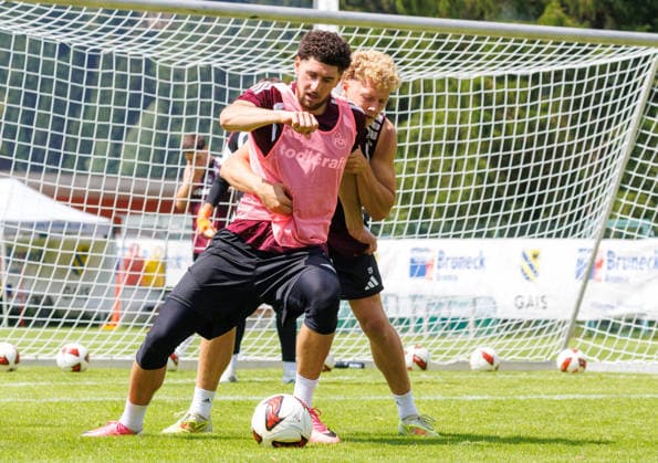 21.07.2026 - Fussball - 2. Fussball-Bundesliga - Saison 2026 2027 - 1. FC Nürnberg FCN Club - Trainingslager Sommer Sommertrainingslager Gais - Bruneck - Südtirol - Zink DaMa - xdaxmax - Khalid Abu El Haija (44, 1. FC Nürnberg FCN ) Piet Scobel (19, 1. FC Nürnberg FCN ) *** July 21, 2026 Soccer 2 Soccer Bundesliga 2026–2027 Season 1 FC Nuremberg (FCN) Club Summer Training Camp Summer Training Camp in Gais, Brunico, South Tyrol Zink DaMa xdaxmax Khalid Abu El Haija 44, 1 FC Nuremberg FCN Piet Scobel 19, 1 FC Nuremberg FCN