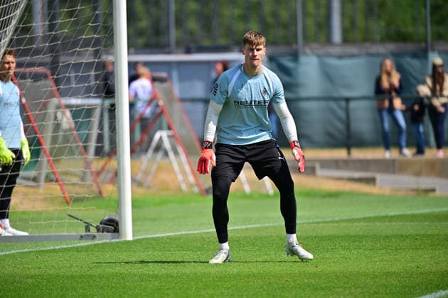 21.07.2026; Moenchengladbach; Fussball, Herren, Saison 2026 2027, Training Borussia Moenchengladbach Torwart Moritz Nicolas (Gladbach) DFL regulations prohibit any use of photographs as image sequences and or quasi-video. ista-Borussia-Park NRW Deutschland *** July 21, 2026, Mönchengladbach Soccer, Men s, 2026–2027 Season, Training: Borussia Mönchengladbach Goalkeeper Moritz Nicolas Gladbach. DFL regulations prohibit any use of photographs as image sequences and or quasi-video content at Borussia Park, NRW, Germany.