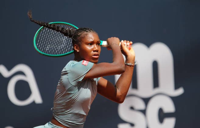 MSC Hamburg Ladies Open WTA, Tennis Damen 250) am Hamburger Rothenbaum: Noma Noha Akugue(Deutschland) in der 1. Runde. *** MSC Hamburg Ladies Open WTA 250 at Hamburg s Rothenbaum: Noma Noha Akugue of Germany in the first round