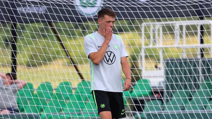 VfL Trainingslager, Weimarer Land Blankenhain, 21.07.2026, Fußball, Herren, Saison 2026 2027, 2. BL, VfL Wolfsburg, Sommer-Trainingslager: Tag 3. Dzenan Pejcinovic (VfL Wolfsburg) Weimarer Land, Thüringen Deutschland *** VfL Training Camp, Weimarer Land Blankenhain, July 21, 2026, Soccer, Men s, 2026–2027 Season, 2. Bundesliga, VfL Wolfsburg, Summer Training Camp Day 3 Dzenan Pejcinovic VfL Wolfsburg Weimarer Land, Thuringia, Germany