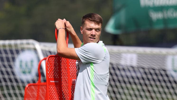 VfL Trainingslager, Weimarer Land Blankenhain, 21.07.2026, Fußball, Herren, Saison 2026 2027, 2. BL, VfL Wolfsburg, Sommer-Trainingslager: Tag 3. Dzenan Pejcinovic (VfL Wolfsburg) Weimarer Land, Thüringen Deutschland *** VfL Training Camp, Weimarer Land Blankenhain, July 21, 2026, Soccer, Men s, 2026–2027 Season, 2. Bundesliga, VfL Wolfsburg, Summer Training Camp Day 3 Dzenan Pejcinovic VfL Wolfsburg Weimarer Land, Thuringia, Germany