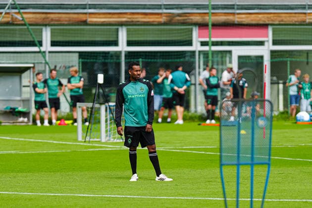 Daniel Thioune (SV Werder Bremen, Trainer) AUT, Training SV Werder Bremen, Fussball, 1. Bundesliga, Saison 2026 2027, 21.07.2026 AUT, Training SV Werder Bremen, Fussball, 1. Bundesliga, Saison 2026 2027, 21.07.2026 Zell am Ziller *** Daniel Thioune, SV Werder Bremen, Coach (AUT), SV Werder Bremen Training, Soccer, Bundesliga 1, 2026–2027 Season, July 21, 2026, AUT, SV Werder Bremen training, soccer, Bundesliga 1, 2026–2027 season, July 21, 2026, Zell am Ziller Copyright: xEibner-Pressefoto MarcelxvonxFehrnx EP_MFN