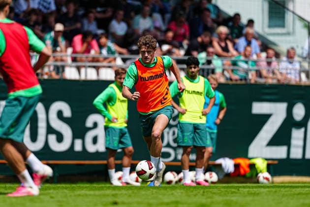 Jens Stage (SV Werder Bremen, 06) AUT, Training SV Werder Bremen, Fussball, 1. Bundesliga, Saison 2026 2027, 21.07.2026 AUT, Training SV Werder Bremen, Fussball, 1. Bundesliga, Saison 2026 2027, 21.07.2026 Zell am Ziller *** Jens Stage, SV Werder Bremen, August 6, Training, SV Werder Bremen, Soccer, Bundesliga 1, 2026–2027 Season, July 21, 2026, Austria, SV Werder Bremen training, soccer, Bundesliga 1, 2026–2027 season, July 21, 2026, Zell am Ziller Copyright: xEibner-Pressefoto MarcelxvonxFehrnx EP_MFN
