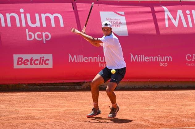 July 21, 2026, Lisbon, Lisbon, Portugal: TIAGO PEREIRA in action during the Round of 32 at the Millennium Estoril Open ATP, Tennis Herren tennis tournament at Clube de Tenis do Estoril. Lisbon Portugal - ZUMAr238 0862296118st Copyright: xRicardoxRochax
