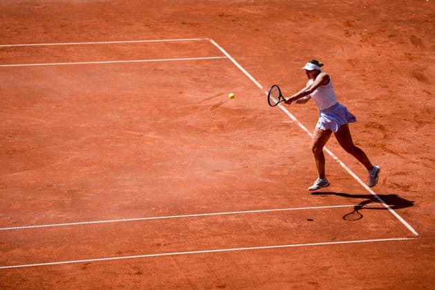 MSC Hamburg Ladies Open - Day 2 Jule Niemeier of Germany plays against Maria Lourdes Carle of Argentina during their round of 32 match at the 2026 MSC Hamburg Ladies Open women s tennis tournament at Am Rothenbaum in Hamburg, Germany. Hamburg Hamburg Greece  Copyright: xOwenxHammondx originalFilename:hammond-2026msch260721_npWxx.jpg