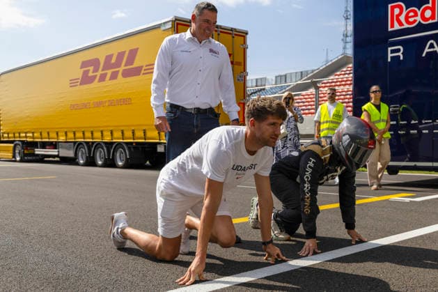 Formula 1 AWS Hungarian Grand Prix 2026. Zsolt Gyulay President and CEO of Hungaroring Zrt. , Attila Molnar 400 meter running European Champion Athlete, Hungarian Grand Prix Mascot, Formula 1 AWS Hungarian Grand Prix 2026. preparations on July 21., 2026 in Hungaroring, Mogyorod, Hungary, Vanessza Ruzsa Zsombor Toth Photography Mogyorod Hungaroring Pest Hungary Copyright: xVanesszaxRuzsax