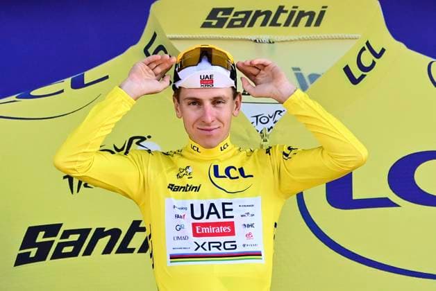 Tour de France 2026 Stage 16 THONON-LES-BAINS, FRANCE - JULY 21 : Pogacar Tadej (SLO) of UAE Team Emirates - XRG pictured with the yellow jersey during the podium ceremony of stage 16 of the 113rd edition of Tour de France an UCI World Tour 2.UWT Individual Time Trial stage for Men Elite of 26 km with start in Evian-les-Bains and finish in Thonon-les-Bains on July 21, 2026 in Thonon-les-Bains, France, 21 07 2026 Thonon-les-Bains France  Copyright: xPeterxDexVoechtx