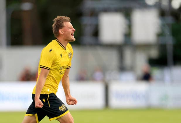SÖLVESBORG, SWEDEN 20260721 Mjällby s 23 Ãki Samuelsen celebrates after his 1-0 goal during Tuesday s football match, second qualifying round for the Champions League, first leg Mjällby AIF- Lincoln Red Imps FC, at Strandvallen in Sölvesborg, Sweden, 21 July 2026. SÖLVESBORG SWEDEN x10600x *** SÖLVESBORG, SWEDEN, July 21, 2026 Mjällby S 23 Åki Samuelsen celebrates after scoring the 1-0 goal during Tuesday’s soccer match—the second qualifying round of the Champions League, first leg between Mjällby AIF and Lincoln Red Imps FC—at Strandvallen in Sölvesborg, Sweden, July 21, 2026 SÖLVESBORG SWEDEN x10600x  Copyright: xAndreasxHillergren TTx CHAMPIONS LEAGUE QUALIFYING MJÄLLBY-LINCOLN RED IMPS