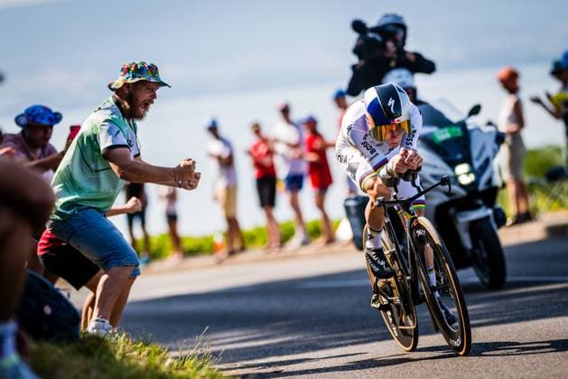 Tour de France 2026 Stage 16 THONON-LES-BAINS, FRANCE - JULY 21 : Evenepoel Remco (BEL) of Red Bull BORA Hansgrohe during stage 16 of the 113rd edition of Tour de France an UCI World Tour 2.UWT Individual Time Trial stage for Men Elite of 26 km with start in Evian-les-Bains and finish in Thonon-les-Bains on July 21, 2026 in Thonon-les-Bains, France, 21 07 2026 Thonon-les-Bains France  Copyright: xGvgx