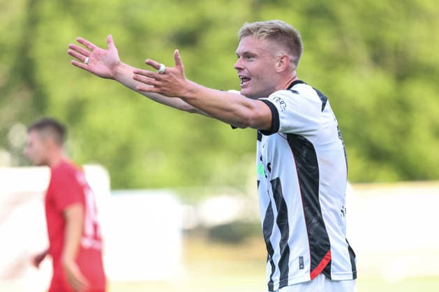 3. Liga; Toto-Pokal - VfB Forstinning - FC Ingolstadt 04; Lars Lokotsch (13, FCI) Toto Pokal - FC Ingolstadt 04 VfB Forstinning Saison 2026 2027 *** 3rd Division Toto Cup: VfB Forstinning vs. FC Ingolstadt 04, Lars Lokotsch 13; FCI Toto Cup: FC Ingolstadt 04 vs. VfB Forstinning, 2026–2027 Season