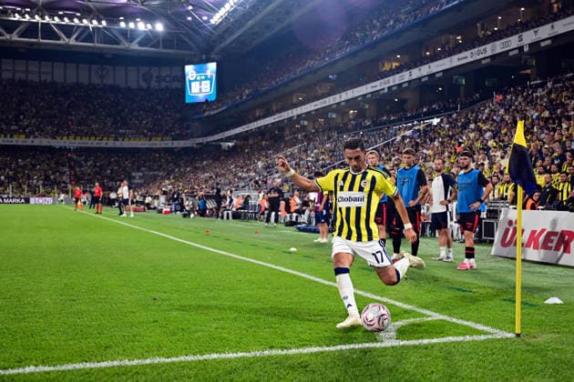 Fenerbahce v Gornik Zabrze - UEFA Champions League Second Qualifying Round ISTANBUL, TURKIYE - JULY 21: Fenerbahce player Irfan Can Kahveci (17) in action during the UEFA Champions League 2nd qualifying round 1st leg match at Chobani Stadium in Istanbul, Turkiye on July 21, 2026. Serhat Cagdas Anadolu Istanbul Turkey. Editorial use only. Please get in touch for any other usage.  Copyright: x2026xAnadoluxSerhatxCagdasx