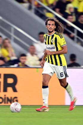 Fenerbahce v Gornik Zabrze - UEFA Champions League Second Qualifying Round ISTANBUL, TURKIYE - JULY 21: Fenerbahce player Matteo Guendouzi (6) in action during the UEFA Champions League 2nd qualifying round 1st leg match at Chobani Stadium in Istanbul, Turkiye on July 21, 2026. Serhat Cagdas Anadolu Istanbul Turkey. Editorial use only. Please get in touch for any other usage.  Copyright: x2026xAnadoluxSerhatxCagdasx