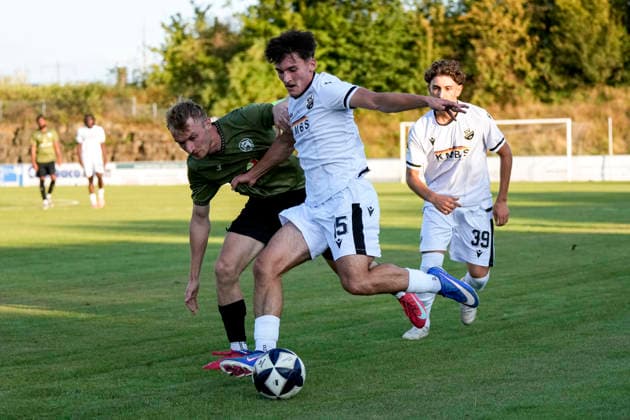 v.li.: Joel Hildebrandt (ASV, 23), Malik Yildiz (SVS, 15), Zweikampf, Spielszene, Duell, duel, tackle, tackling, Dynamik, Action, Aktion, 21.07.2026, Eppelheim (Deutschland), Fussball, Testspiel, ASV Eppelheim - SV Sandhausen, 21.07.2026, Eppelheim (Deutschland), Fussball, Testspiel, ASV Eppelheim - SV Sandhausen, DFB DFL REGULATIONS PROHIBIT ANY USE OF PHOTOGRAPHS AS IMAGE SEQUENCES AND OR QUASI-VIDEO. *** From left: Joel Hildebrandt (ASV), 23, Malik Yildiz (SVS), 15, tackle, game scene, duel, tackle, tackling, dynamism, action, 21 July 2026, Eppelheim, Germany, soccer, friendly match, ASV Eppelheim vs. SV Sandhausen, July 21, 2026, Eppelheim, Germany, soccer, friendly match, ASV Eppelheim vs. SV Sandhausen, DFB and DFL regulations prohibit any use of photographs as image sequences and or quasi-video xozx